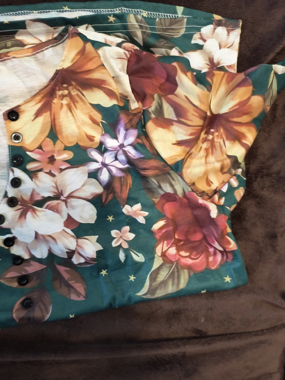 Floral Cold-Shoulder Women’s Top in Teal - Picture 5 of 9